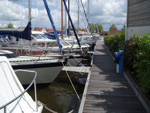 Jacht en passantenhaven Grou