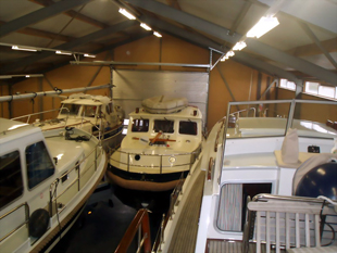 Overdekte en onoverdekste (winter)stalling van uw boot